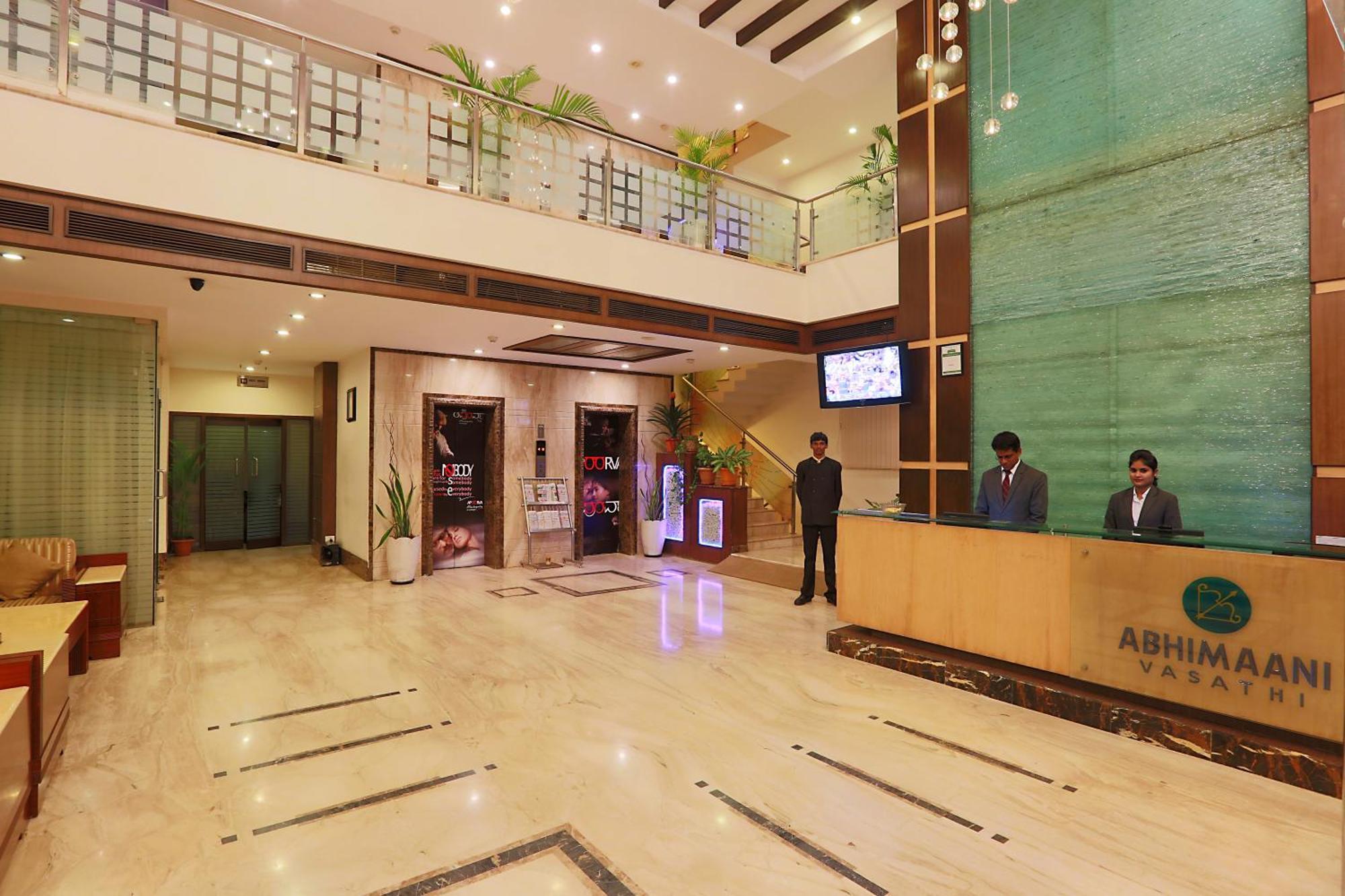 Hotel Abhimaani Vasathi, Rajajinagar Bengaluru Zewnętrze zdjęcie