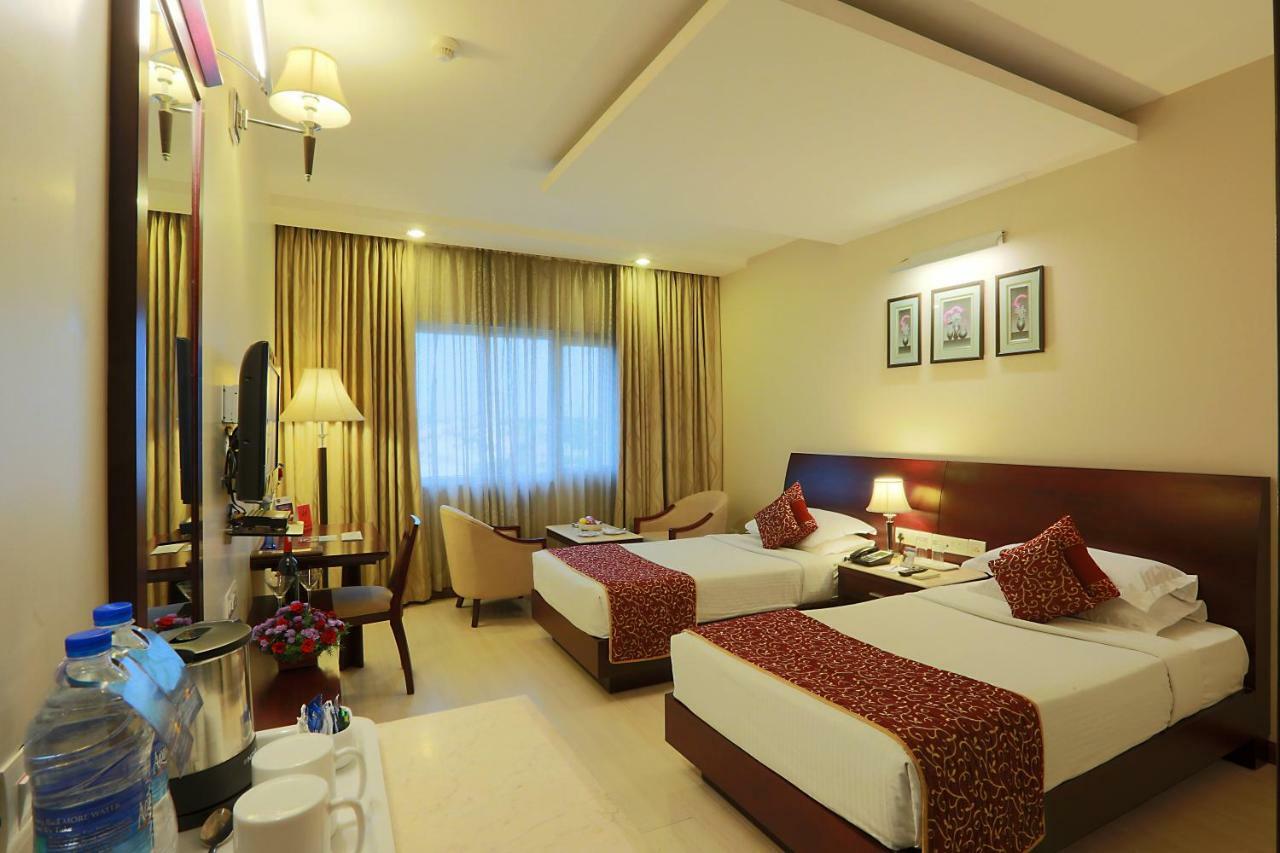 Hotel Abhimaani Vasathi, Rajajinagar Bengaluru Zewnętrze zdjęcie
